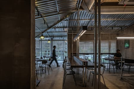 An Mien Lumiere Cafe 